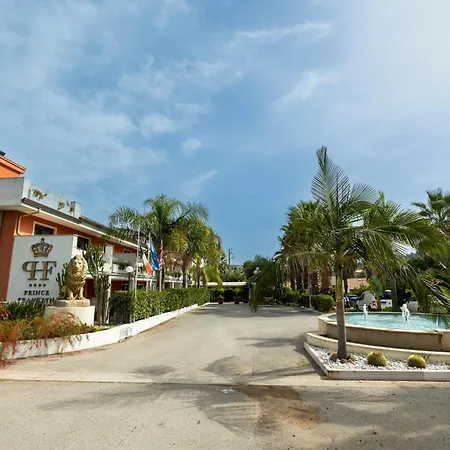Prince Franklyn Hotel-3