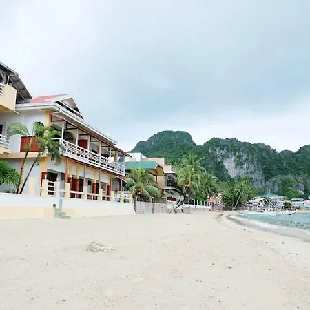 El Nido Beach Hotel-3