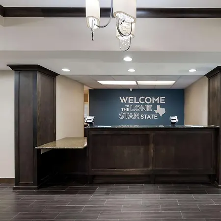 Hampton Inn Marshall-3