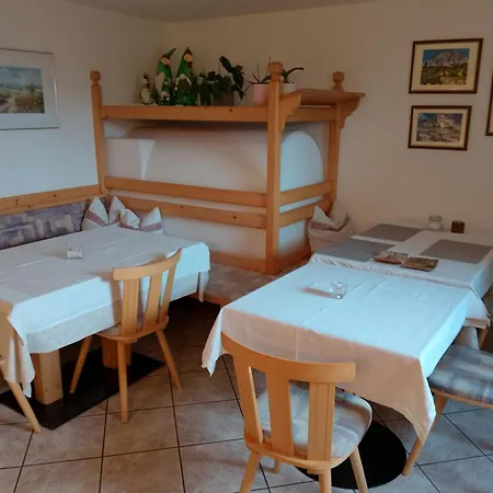 Garni Hattlerhof B&B-2
