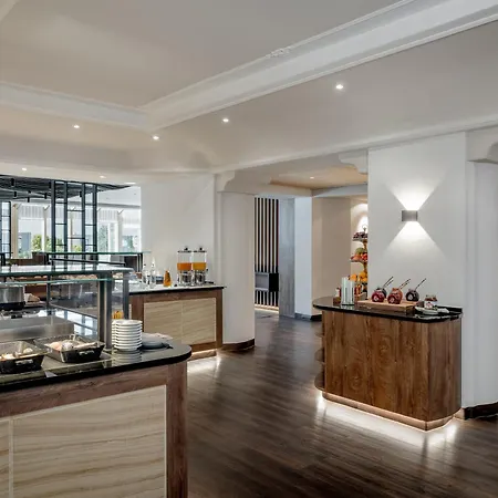 Regina Hotelsuites-3
