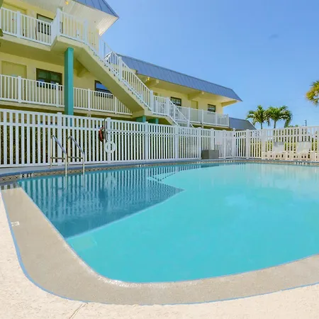 Tuckaway Shores Resort-3
