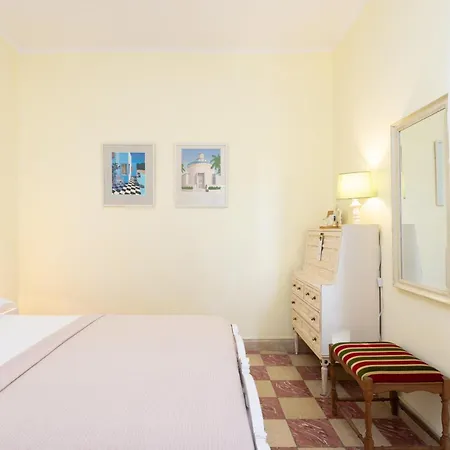 Casa Doña Carmela GuestHouse - free parking --2