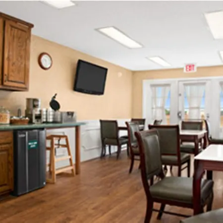 Baymont By Wyndham Greenville-2
