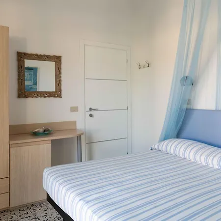 Hotel Smart Cervia B&B-2