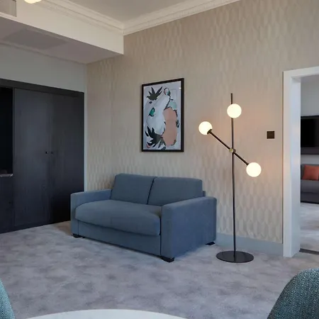 Doubletree By Hilton Brighton Metropole-2