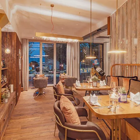 YachtHotel Helvetia Spa- und Wellnessdomizil-2