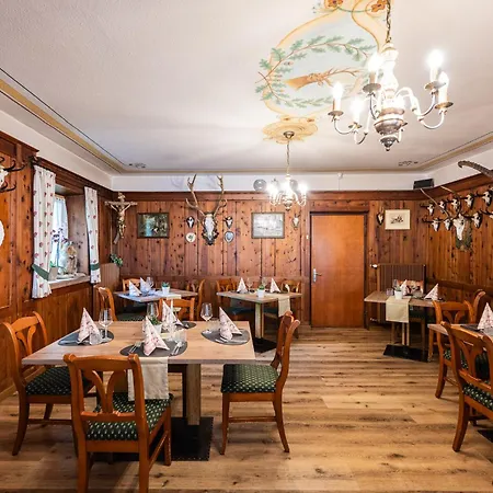 Gasthof Albergo Dolomiten-2