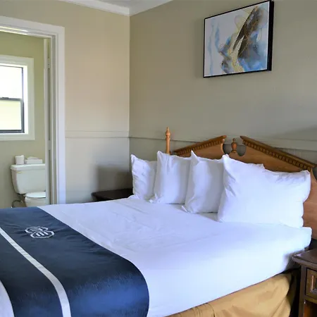 Fort Bragg Travelodge-2