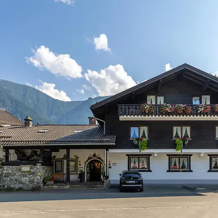 Hotel Alpenhof-3