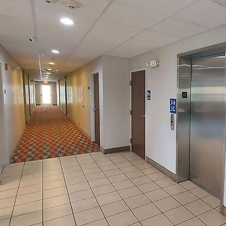 Microtel Inn & Suites By Wyndham Hoover/Birmingham-2