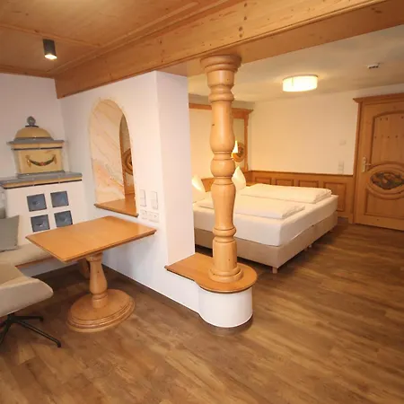 Genuss- und Wellnesshotel Bercher-3