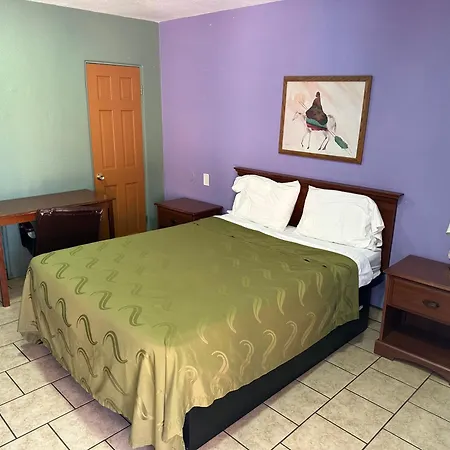 Western Inn Roswell-2