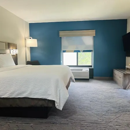 Holiday Inn Express & Suites Sebring By Ihg-3