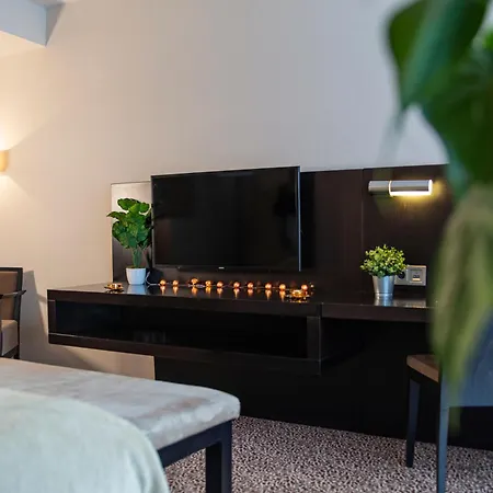 Hotel Avance-2