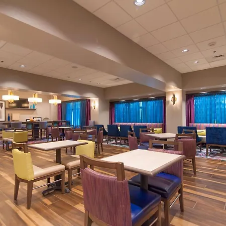 Hampton Inn Norwich-2