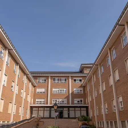 Residencia Universitaria Alto de Miranda - RESISANTANDER-3