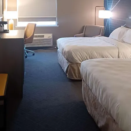 Comfort Inn Edinburgh - Columbus-2