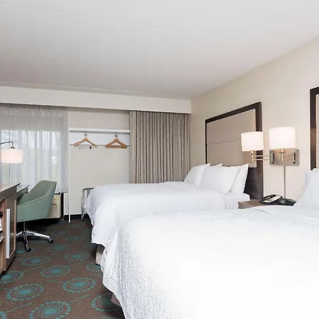 Hampton Inn Bloomington-3