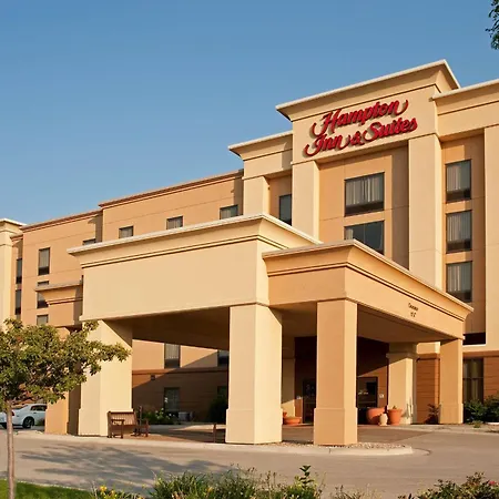 Hampton Inn & Suites Bloomington-Normal-2