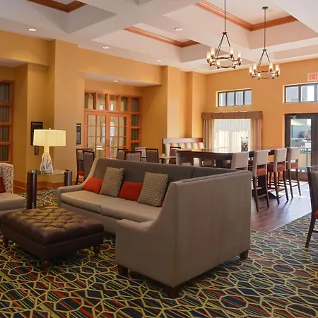 Hampton Inn & Suites Pueblo-Southgate-2