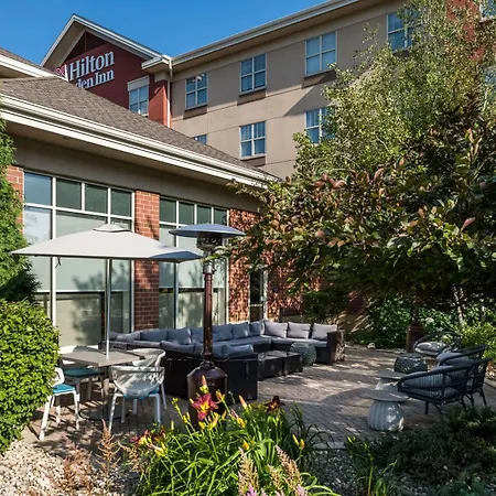 Hilton Garden Inn Rockford-3
