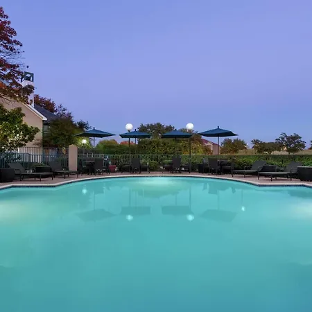 Addison Suites-3