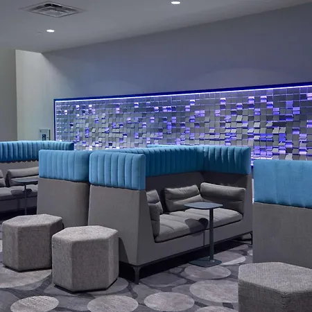 Hilton Des Moines Downtown-2