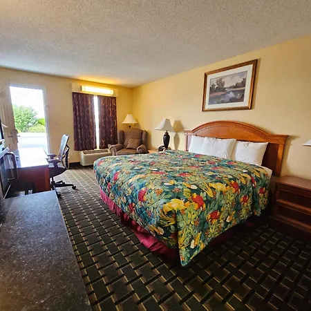 Jameson Inn Douglas-3