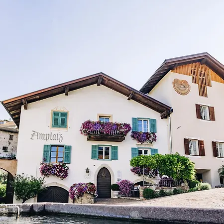Amplatz 1523 - B&B And Suites-2