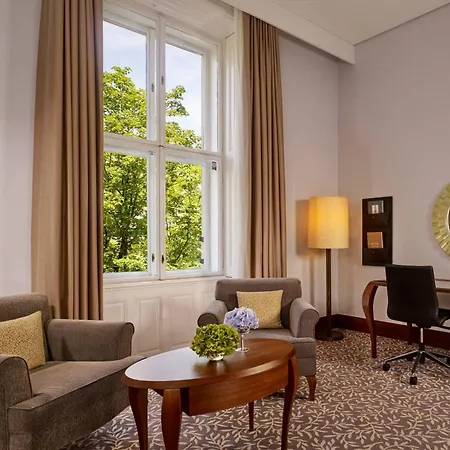 The Ritz-Carlton, Vienna-3
