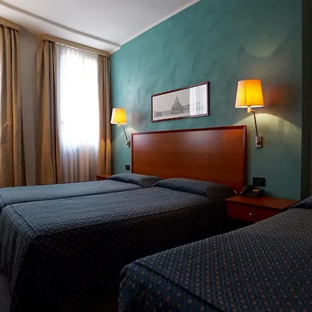 Classic Hotel Tulipano-3