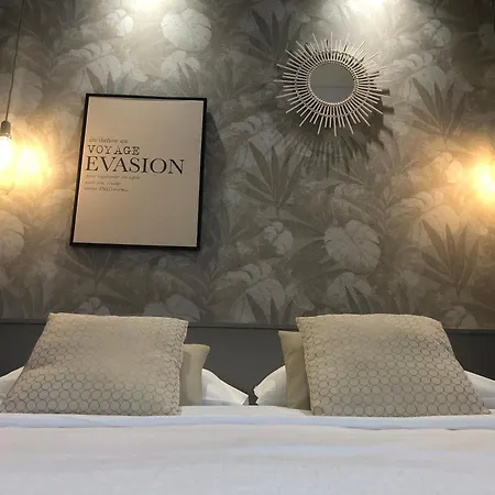 Cit'Hotel Les Alizes-3