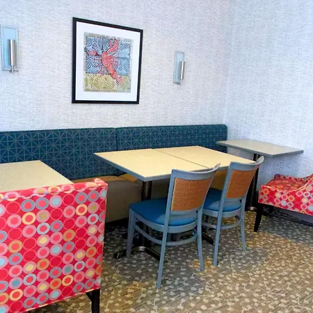 Hampton Inn Freeport/Brunswick-2