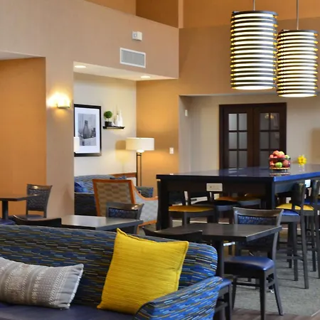 Hampton Inn & Suites Madisonville-3