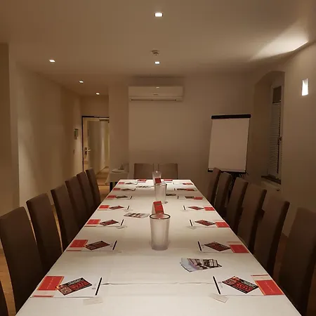 Schlosshotel Bergzaberner Hof-2