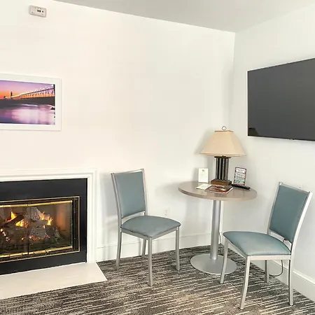 Harbor House Inn-2