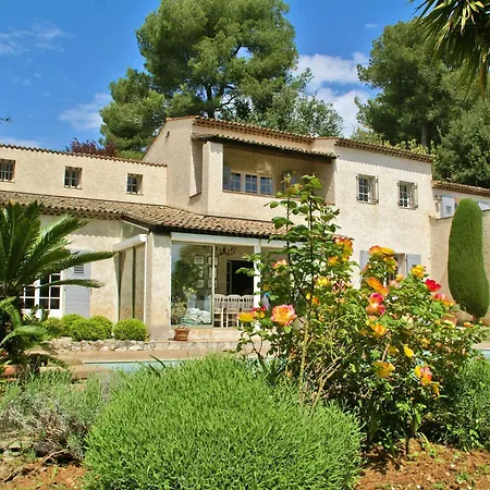 Villa Saint Paul-2