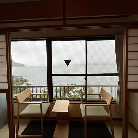 Sakuraya-3