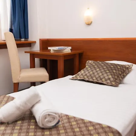 Hotel Neboder-3