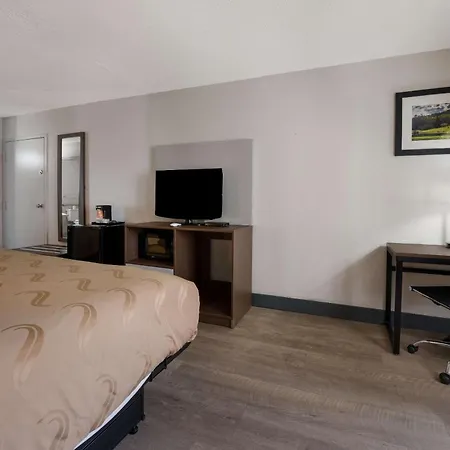 Quality Inn University Area-2