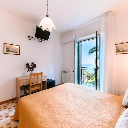 Hotel Villa Giuseppina-3
