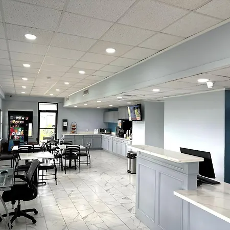 Days Inn By Wyndham Lake Charles-3