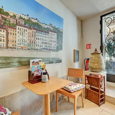 Hostellerie Le Paradou-2