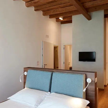 B&B Suite Home Trani-2