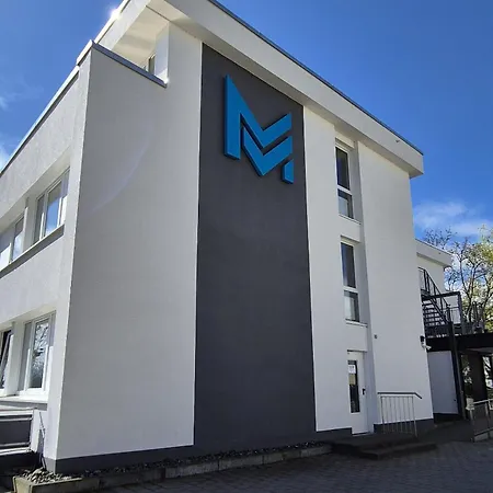 Melvi Hotel Goeppingen-2