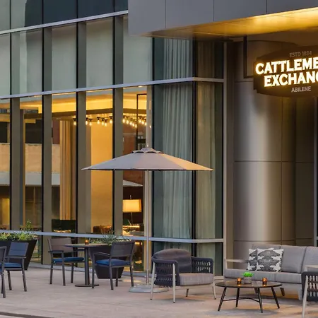 Doubletree By Hilton Abilene Downtown Convention Center-2