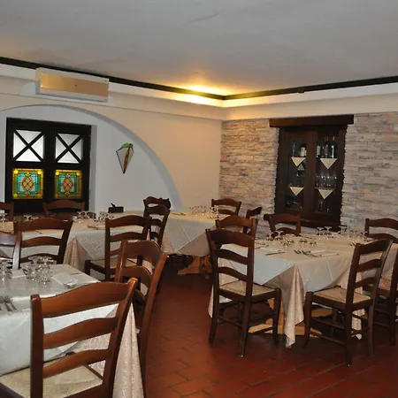 Hotel Duca Di Calabria-3