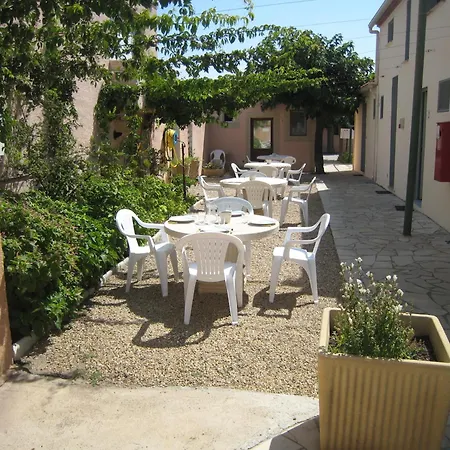 Hotel La Reserve-3