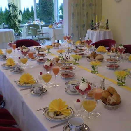 Hotel Christine-3